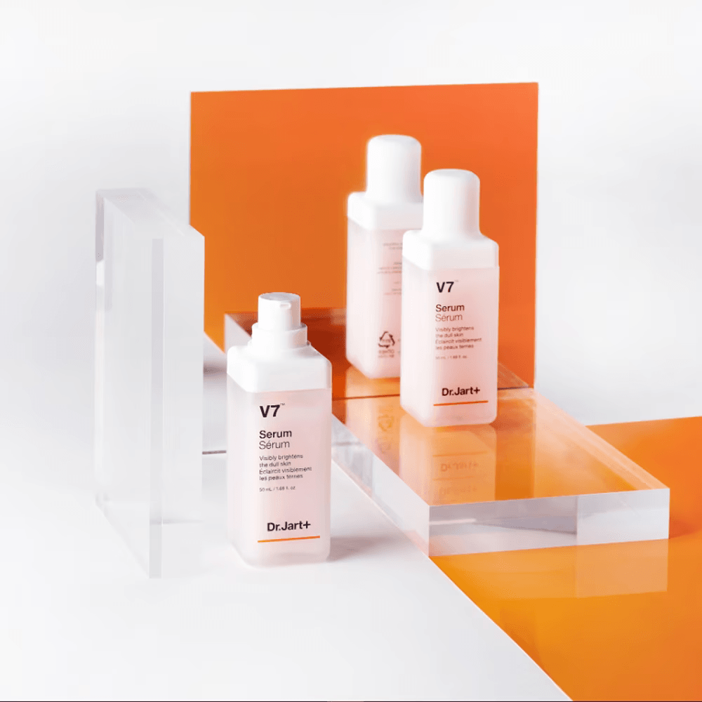 V7™ Serum image 2